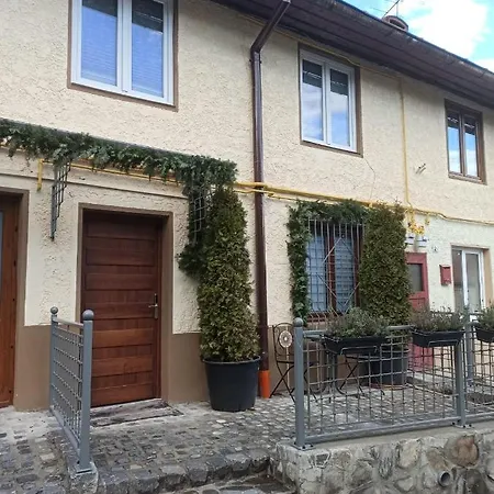 Pensiunea Casa Cranta 3* Braşov
