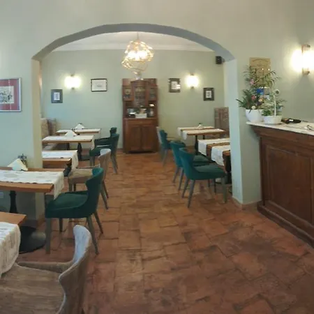 Pensiunea Casa Cranta Maison d'hôtes
