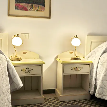 Pensiunea Casa Cranta Guest house 3*