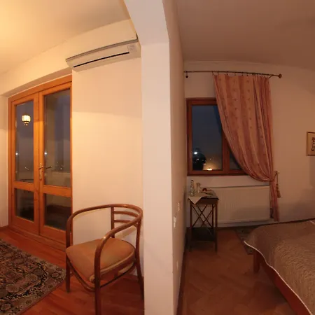 Pensiunea Casa Cranta Guest house