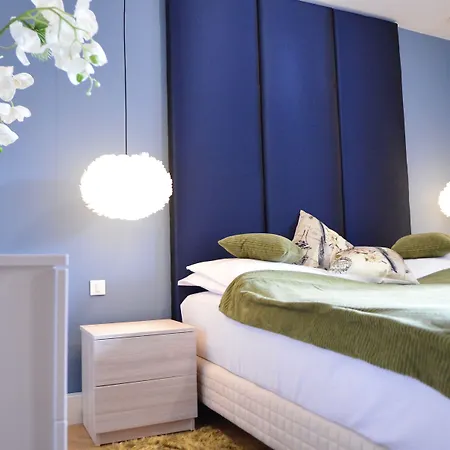 Pensiunea Casa Cranta Guest house 3*