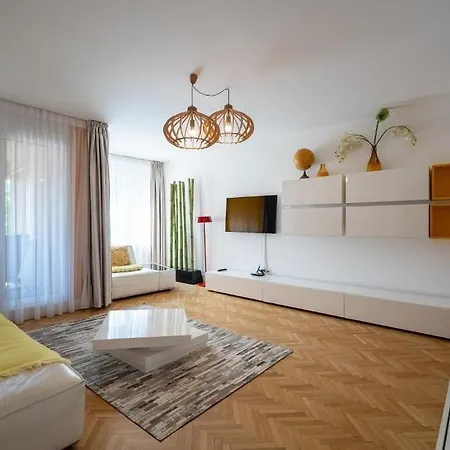 Guest house Pensiunea Casa Cranta