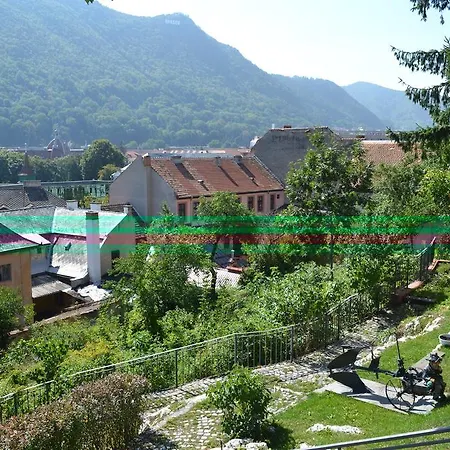 Pensiunea Casa Cranta Maison d'hôtes