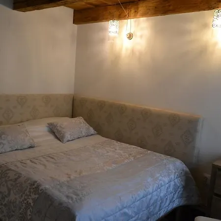 Maison d'hôtes Pensiunea Casa Cranta 3*