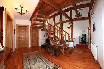 Pensiunea Casa Cranta 3* Brașov