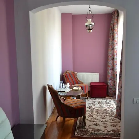 Pensiunea Casa Cranta Maison d'hôtes