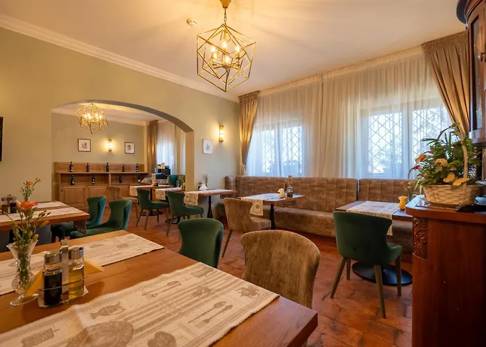 Pensiunea Casa Cranta 3* Braşov